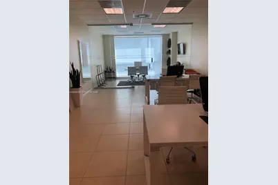 175 SW 7th St #1805, Miami, FL 33130 - Photo 5