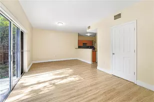 631 SW 10th St, Florida City, FL 33034 - Photo 3