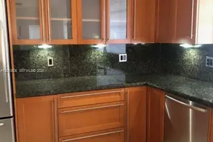 9910 SW 23rd St, Miami, FL 33165 - Photo 11