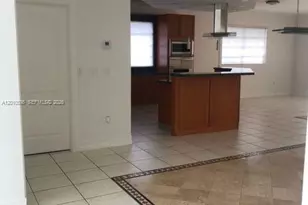 9910 SW 23rd St, Miami, FL 33165 - Photo 5