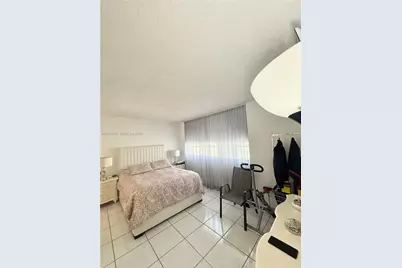 999 Brickell Bay Dr #1905, Miami, FL 33131 - Photo 21