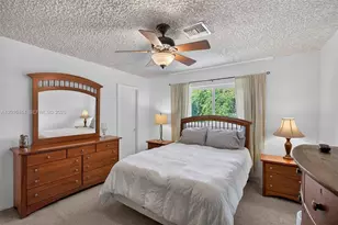 11400 NE 9th Ave, Biscayne Park, FL 33161 - Photo 21