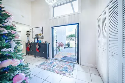 4975 NW 82nd Ter, Lauderhill, FL 33351 - Photo 3
