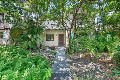 177 NE 6th Ct, Dania Beach, FL 33004 - Photo 17