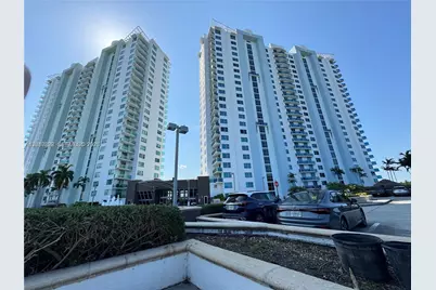 2641 N Flamingo Rd #2702N, Sunrise, FL 33323 - Photo 5
