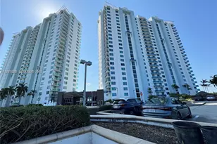 2641 N Flamingo Rd, Sunrise, FL 33323 - Photo 5