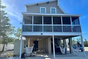 813 Hawksbill Ln, Sugarloaf, FL 33042 - Photo 13