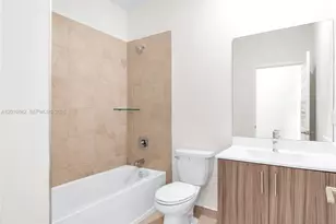 15862 NW 91st Ct, Miami Lakes, FL 33018 - Photo 7