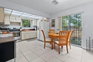 1712 SW 13th St, Miami, FL 33145 - Photo 13