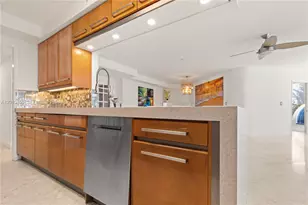18671 Collins Ave, Sunny Isles Beach, FL 33160 - Photo 13