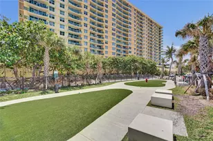 2301 S Ocean Dr, Hollywood, FL 33019 - Photo 43