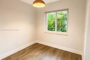 125 Edgewater Dr, Coral Gables, FL 33133 - Photo 3