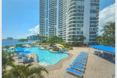 19195 NE 36th Ct #604, Aventura, FL 33180 - Photo 3