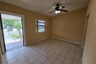 1051 E 18th St, Hialeah, FL 33013 - Photo 11