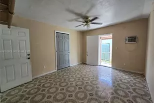 1051 E 18th St, Hialeah, FL 33013 - Photo 21