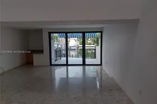 255 S Poinciana Dr, Sunny Isles Beach, FL 33160 - Photo 47