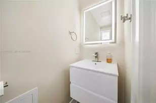 4501 Prairie Ave, Miami Beach, FL 33140 - Photo 17