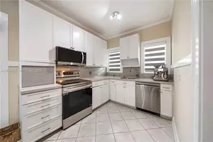 4501 Prairie Ave, Miami Beach, FL 33140 - Photo 11