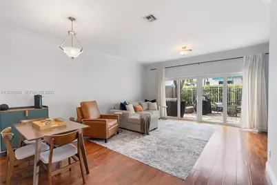 835 NE 19th Ave #2, Fort Lauderdale, FL 33304 - Photo 3