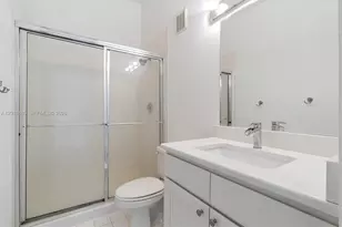 835 NE 19th Ave, Fort Lauderdale, FL 33304 - Photo 15