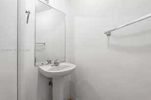 2720 SW 156th Pl, Miami, FL 33185 - Photo 29