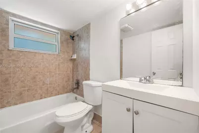 608 SW 16th Ave, Fort Lauderdale, FL 33312 - Photo 7
