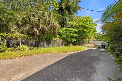 608 SW 16th Ave, Fort Lauderdale, FL 33312 - Photo 29