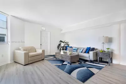825 Brickell Bay Dr #2042, Miami, FL 33131 - Photo 1