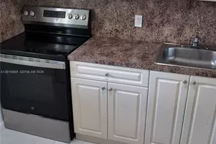 10900 SW 196th St, Cutler Bay, FL 33157 - Photo 5