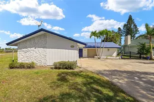 746 Overiver Dr, Fort Myers, FL 33903 - Photo 17