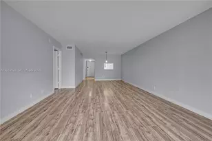 3571 Inverrary Dr, Lauderhill, FL 33319 - Photo 11