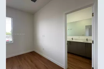 19440 SW 125th Ave #0, South Miami, FL 33177 - Photo 13