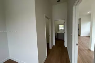 19444 SW 125th Ave, South Miami, FL 33177 - Photo 9
