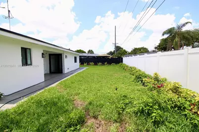 1511 NE 31st Ct, Pompano Beach, FL 33064 - Photo 59