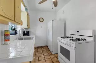 167 W 34th St, Hialeah, FL 33012 - Photo 13