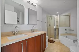 1111 SW 1st Ave, Miami, FL 33130 - Photo 17