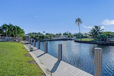 949 SE 10th Ct, Pompano Beach, FL 33060 - Photo 5