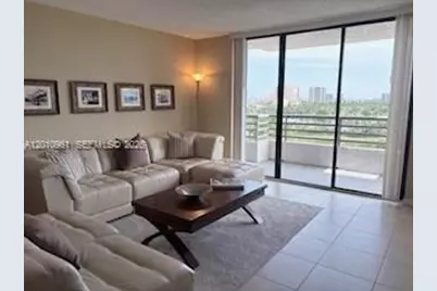 3300 NE 191st St #1011, Aventura, FL 33180 - Photo 9