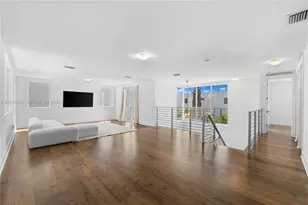 9915 NW 75th St, Doral, FL 33178 - Photo 21