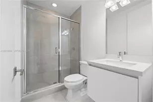 9915 NW 75th St, Doral, FL 33178 - Photo 25