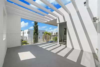 9915 NW 75th St #9915, Doral, FL 33178 - Photo 17