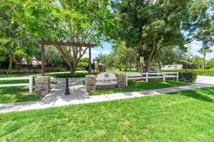 1367 Riverside Cir, Wellington, FL 33414 - Photo 29
