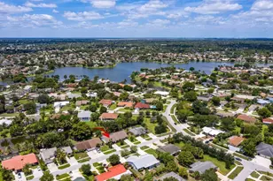 1367 Riverside Cir, Wellington, FL 33414 - Photo 23