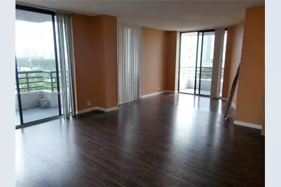 3300 NE 191st St #912, Aventura, FL 33180 - Photo 1
