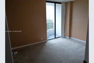 3300 NE 191st St #912, Aventura, FL 33180 - Photo 3