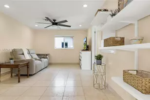 1621 NW 85th Way, Plantation, FL 33322 - Photo 11