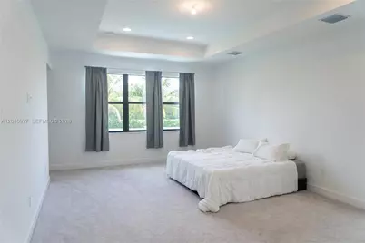 8151 Laurel Falls Dr, Boca Raton, FL 33496 - Photo 17