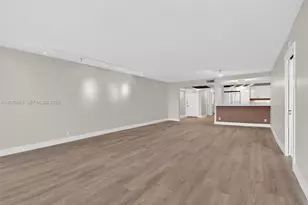 3090 N Course Dr, Pompano Beach, FL 33069 - Photo 13