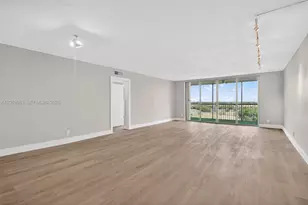 3090 N Course Dr, Pompano Beach, FL 33069 - Photo 3
