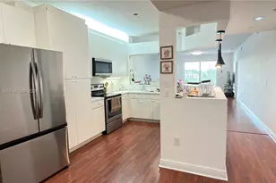 10730 NW 66th St, Doral, FL 33178 - Photo 13